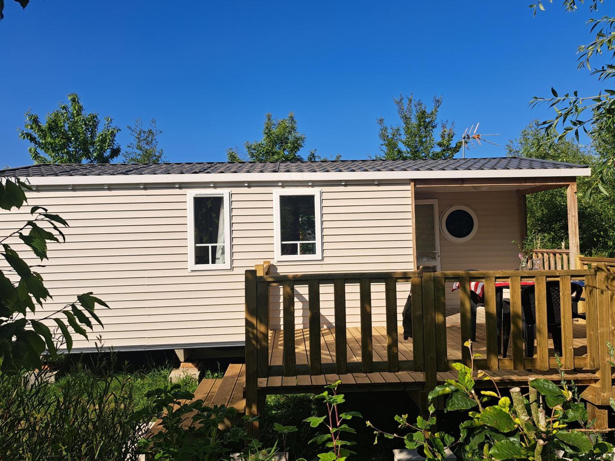 Camping Sainte Mere Eglise Buitenkant foto