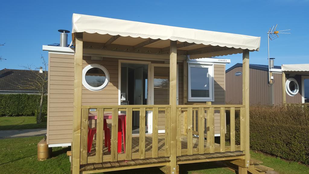 Camping Sainte Mere Eglise Buitenkant foto