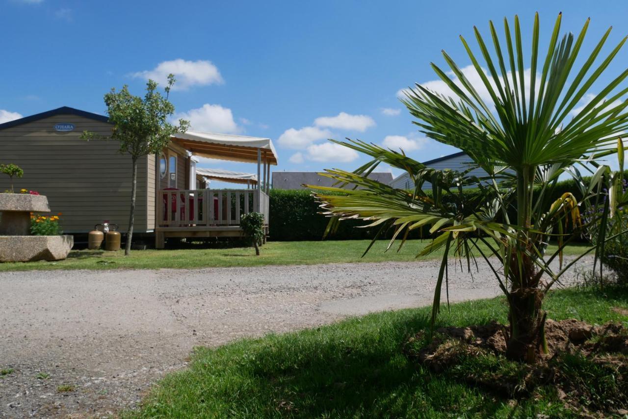 Camping Sainte Mere Eglise Buitenkant foto